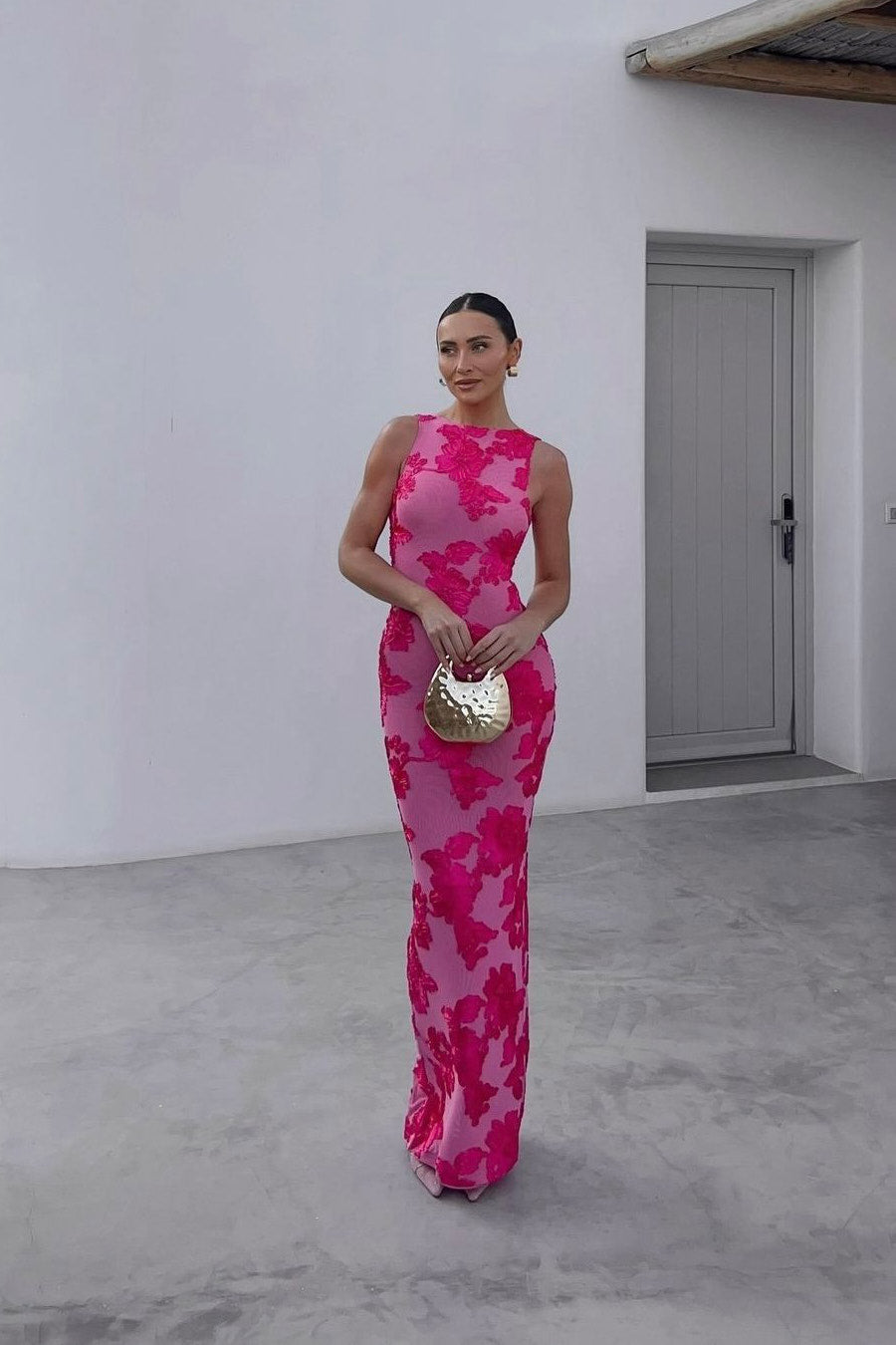 Amelia – Pink Floral Embroidered Maxi Dress