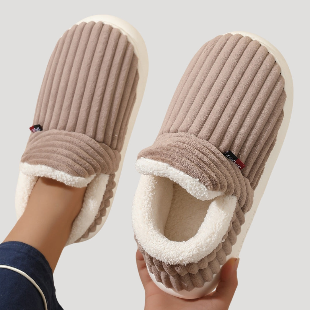 Maya Fleece-Lined Slipper Boots