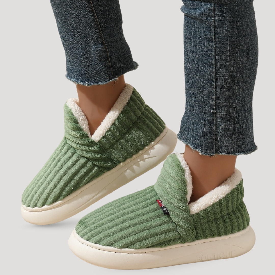 Maya Fleece-Lined Slipper Boots